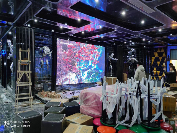 福州室内P2.5全彩显示屏